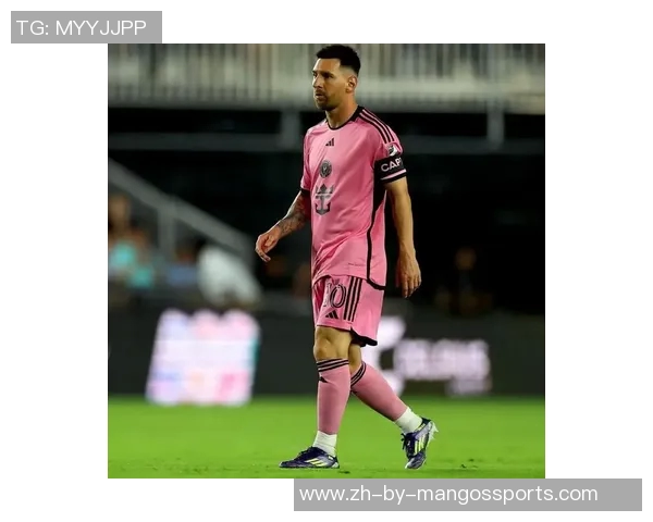 球星穿假足球鞋现象是否普遍揭秘影响品牌形象的背后原因 球星穿假足球鞋现象是否普遍揭秘影响品牌形象的背后原因